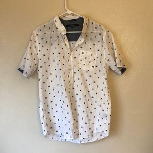 Carbon short sleeve button up